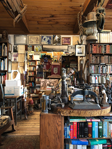Book Store «D G Wills Books», reviews and photos, 7461 Girard Ave, La Jolla, CA 92037, USA