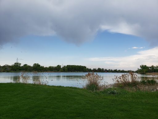 Public Golf Course «Shoreline Golf Course», reviews and photos, 210 Locust St, Carter Lake, IA 51510, USA