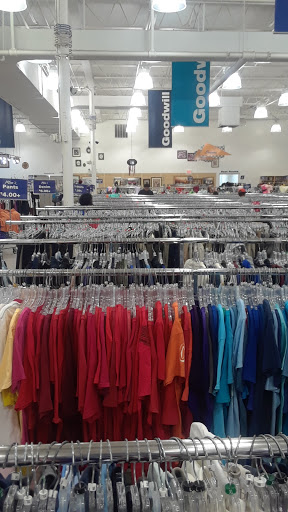 Thrift Store «Goodwill Superstore», reviews and photos, 154 N University Dr, Hollywood, FL 33024, USA
