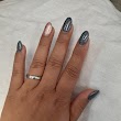 Modern Nails & Salon