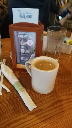 American Restaurant «Cracker Barrel Old Country Store», reviews and photos, 11701 University Ave, Clive, IA 50325, USA
