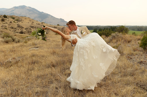 Bridal Shop «Plume Bridal», reviews and photos, 40 W Main St, Bozeman, MT 59715, USA