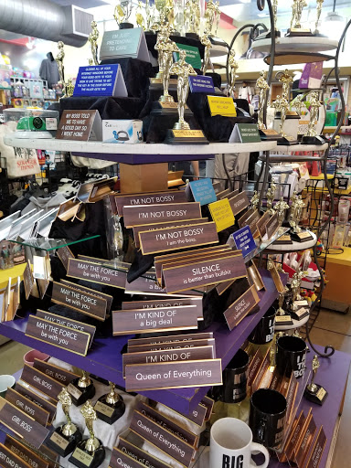 Gift Shop «Aahs! The Ultimate Gift Store», reviews and photos, 1090 Westwood Blvd, Los Angeles, CA 90024, USA