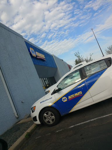 Auto Parts Store «NAPA Auto Parts - Genuine Parts Company», reviews and photos, 14829 Martin Dr, Eden Prairie, MN 55344, USA