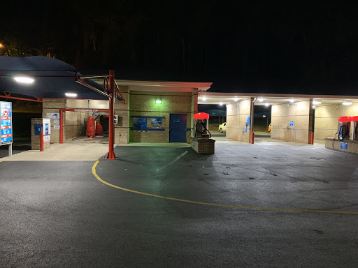 Clean Machine Magic Carwash en Knoxville
