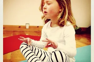 mini yogis yoga for kids image