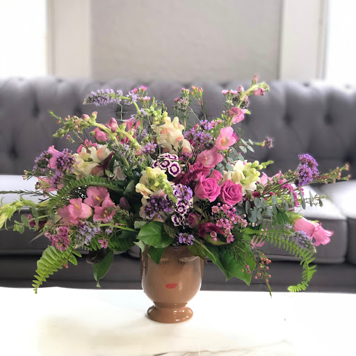 Florist «A Country Rose Florist & Gifts», reviews and photos, 250 E 6th Ave, Tallahassee, FL 32303, USA