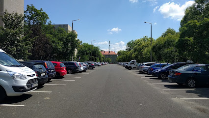 Nyilvános parkoló
