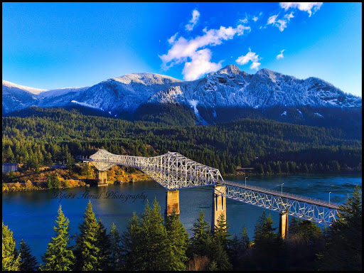 Grocery Store «Columbia Market», reviews and photos, 450 Wa Na Pa St, Cascade Locks, OR 97014, USA