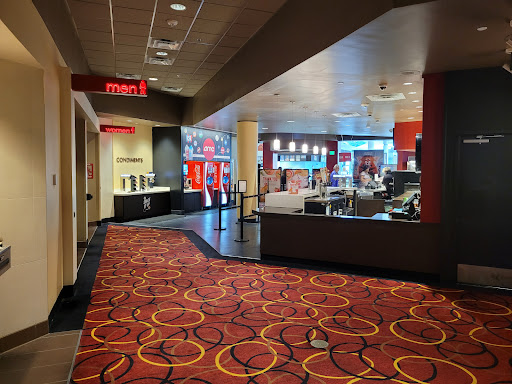 Movie Theater «AMC Lake Square 12», reviews and photos, 10401-015 US-441, Leesburg, FL 34788, USA