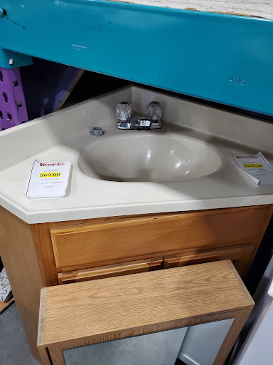 Surplus Store «Surplus Home Center», reviews and photos, 2741 Bernville Rd, Leesport, PA 19533, USA