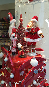 Apthorp Cleaners - Photo 5 - Car repair in New York, NY, Manhattan