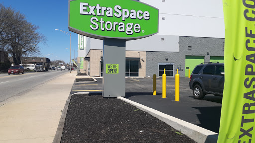 Storage Facility «Extra Space Storage», reviews and photos, 1301 Harlem Ave, Berwyn, IL 60402, USA