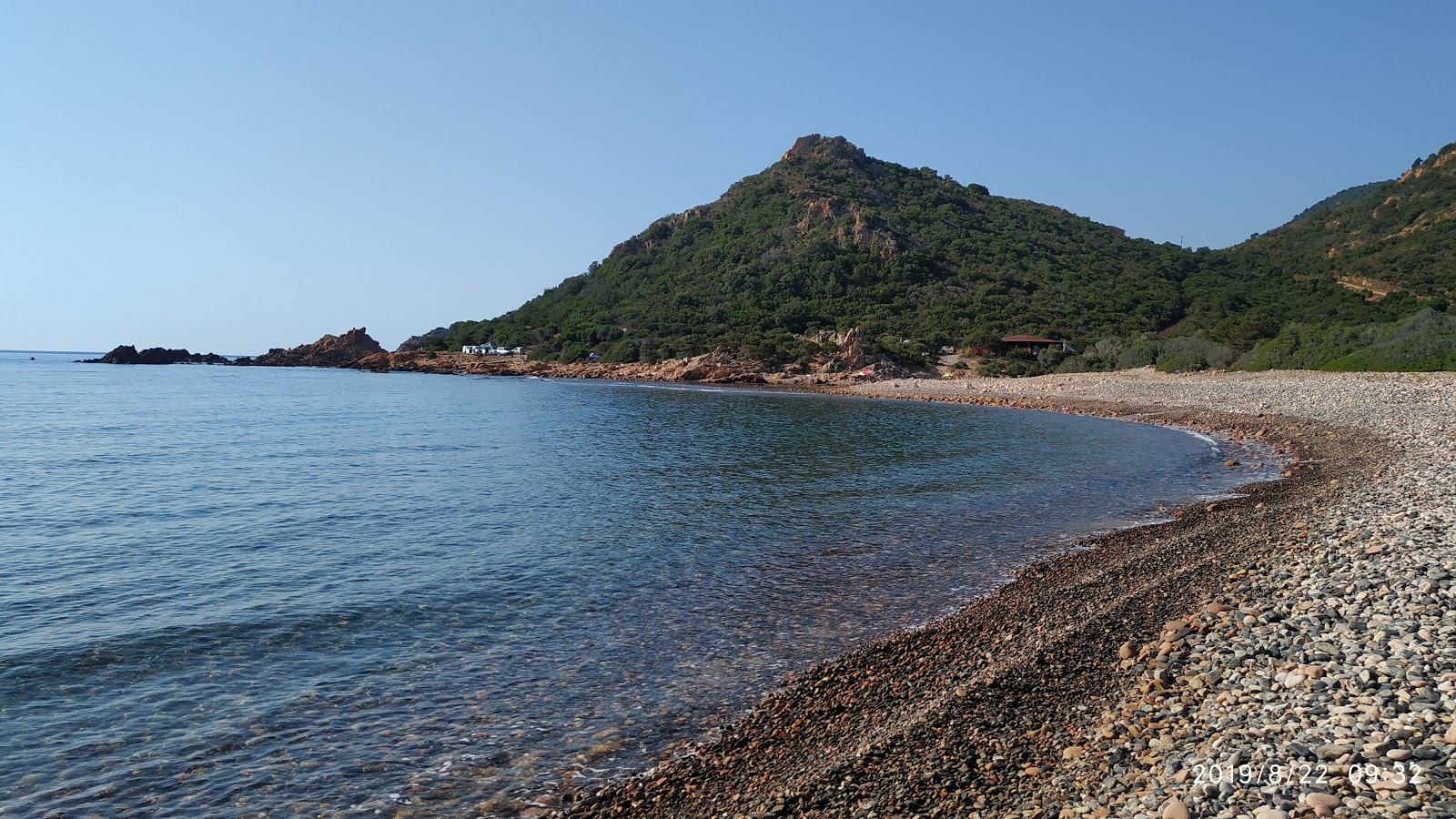 Foto av La Spiaggetta med blå rent vatten yta