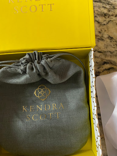 Jewelry Store «Kendra Scott», reviews and photos, 5800 Legacy Dr C2A, Plano, TX 75024, USA