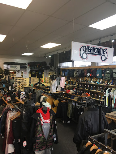 Reviews of Cheapskates Christchurch in Christchurch - Sporting goods store