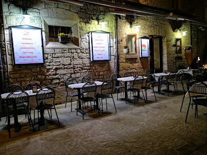 IN or OUT Food & Bar - Pizzeria - Piadineria - Ham - Piazza della Libertà, 7, 47890 Città di San Marino, San Marino