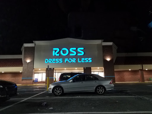 Clothing Store «Ross Dress for Less», reviews and photos, 2180 MacArthur Rd, Whitehall, PA 18052, USA