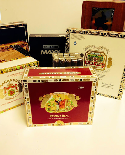 Tobacco Shop «Capitol Tobacco & Smoke Shop», reviews and photos, 1903 W Capitol Dr, Milwaukee, WI 53206, USA