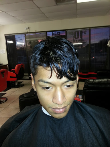 Barber Shop «Royal Kutz Barber Shop», reviews and photos, 1244 N Belt Line Rd, Irving, TX 75061, USA