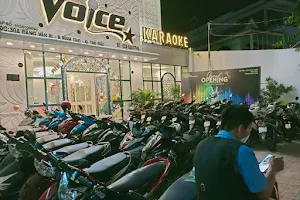 Karaoke The Voice image