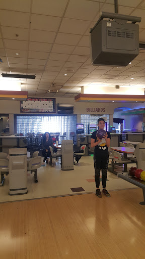 Bowling Alley «Streamwood Bowl», reviews and photos, 1232 E Irving Park Rd, Streamwood, IL 60107, USA