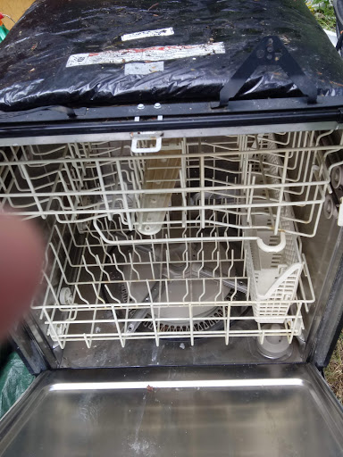 Liquor Store «Hampden Discount Liquors», reviews and photos, 7 Allen St, Hampden, MA 01036, USA