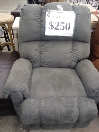 Discount Store «Bargain Hunt», reviews and photos, 3574 Soldano Boulevard, Columbus, OH 43228, USA