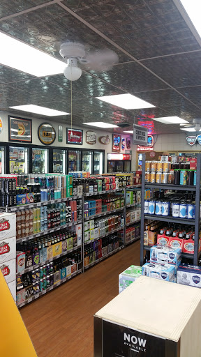 Liquor Store «Bridge Liquors», reviews and photos, 110 Knable Ln, New Albany, IN 47150, USA