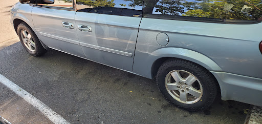 Tire Shop «Discount Tire Store - Beaverton, OR», reviews and photos, 18643 NW Eider Ct, Beaverton, OR 97006, USA