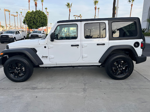 Chrysler Dealer «Tuttle Click Tustin Chrysler Dodge Jeep RAM», reviews and photos, 40 Auto Center Dr, Tustin, CA 92782, USA