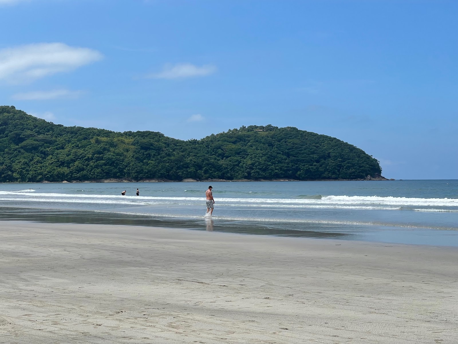 Foto di Spiaggia della Balena con una superficie del sabbia beige fine