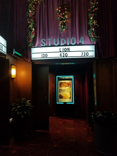 Movie Theater «Ridgeway Cinema Grill», reviews and photos, 5853 Ridgeway Center Pkwy, Memphis, TN 38120, USA