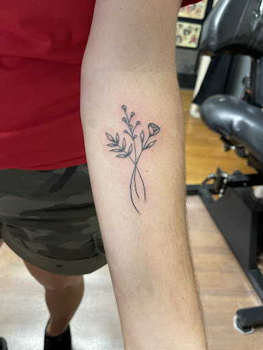 Tattoo Shop «Black Diamond Tattoo Studio», reviews and photos, 1511 Memorial Blvd, Murfreesboro, TN 37129, USA