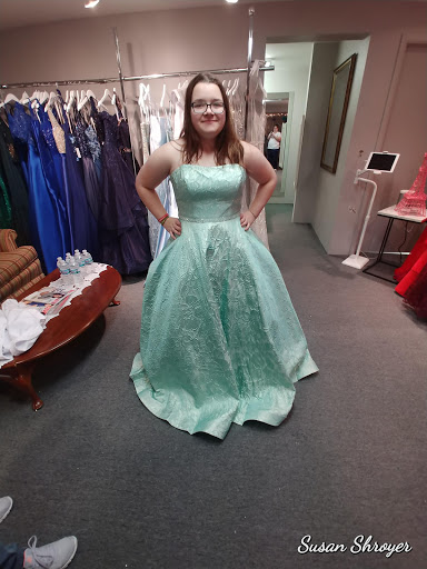 Wedding Store «The White Orchid», reviews and photos, 4907 Clairton Blvd, Pittsburgh, PA 15236, USA