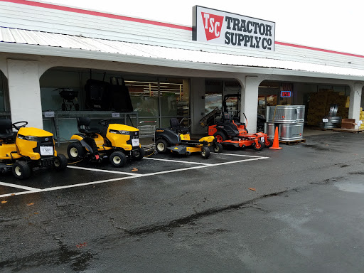 Home Improvement Store «Tractor Supply Co.», reviews and photos, 2000 Feather River Blvd, Oroville, CA 95965, USA