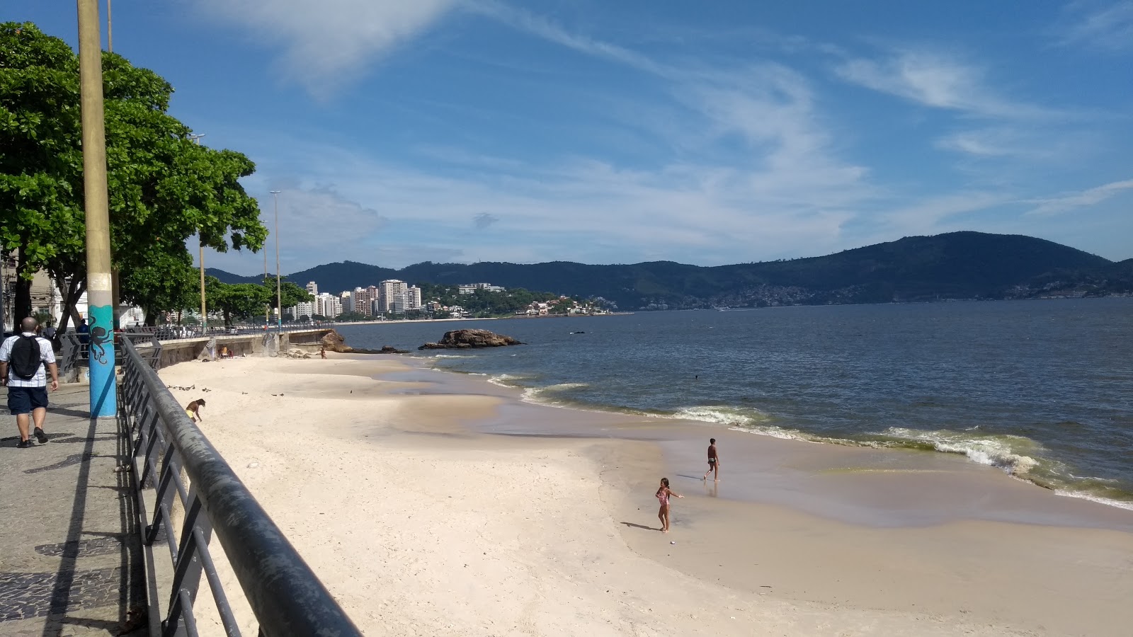 Zdjęcie Praia das Flechas i osada