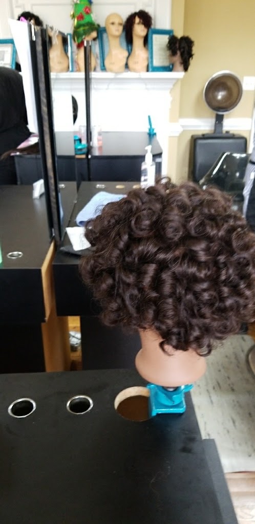 Angel's Hair Salon 30281