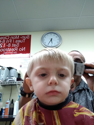 Barber Shop «Furnace Branch Barber Shop», reviews and photos, 7304 E Furnace Branch Rd, Glen Burnie, MD 21060, USA