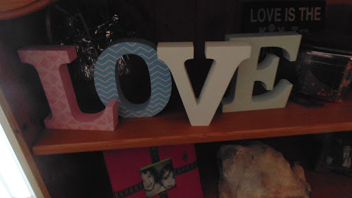 Thrift Store «Wonderland Thrift Shop», reviews and photos, 28 Portsmouth Ave, Stratham, NH 03885, USA