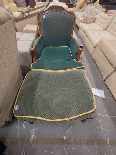 Thrift Store «Family Thrift Store», reviews and photos, 2699 N State Rd 7, Lauderdale Lakes, FL 33313, USA