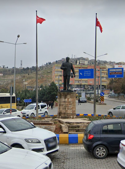 Mardin Atatürk heykeli