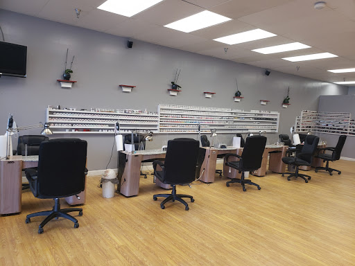 Nail Salon «Le Nails Salon», reviews and photos, 23513 US-23, Circleville, OH 43113, USA