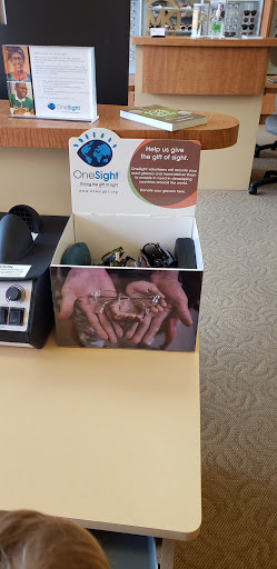 Eye Care Center «Pearle Vision», reviews and photos, 8952 SE Sunnyside Rd, Clackamas, OR 97015, USA