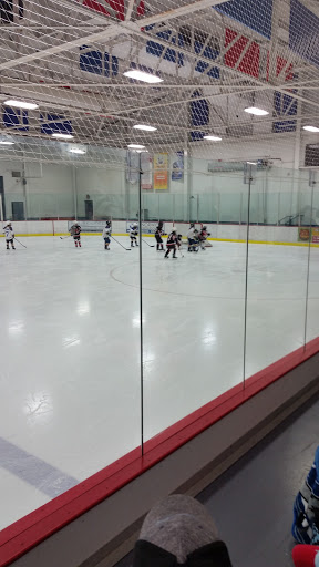 Ice Skating Rink «Dearborn Ice Skating Center», reviews and photos, 14900 Ford Rd, Dearborn, MI 48126, USA