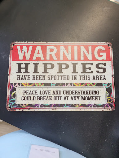 Tobacco Shop «Herb-N-Legend Smoke Shop», reviews and photos, 511 Pacific Ave, Long Beach, WA 98631, USA