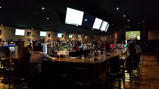 Mazzys Sports Bar & Grill (Roswell) image 4