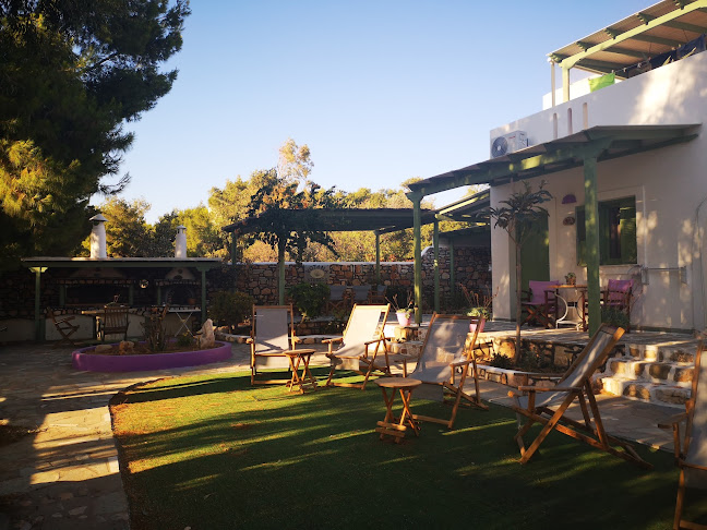 Votana Studios - Paros