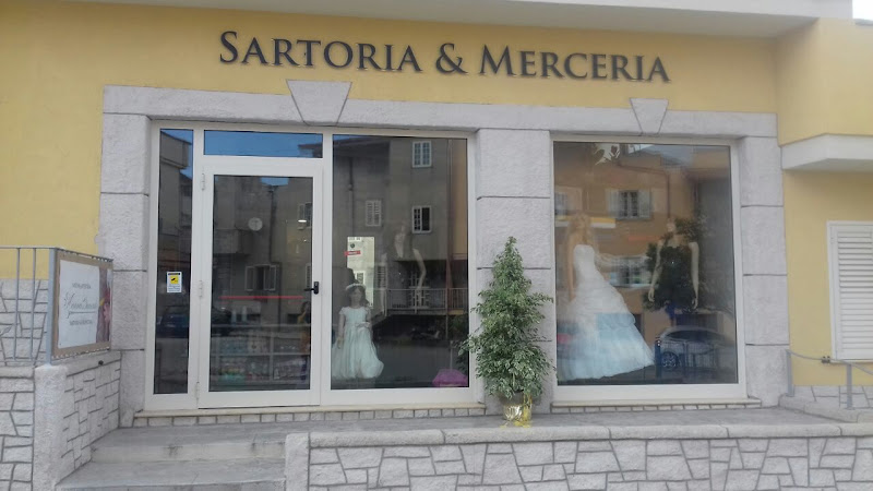 SARTORIA & MERCERIA HANNA DUMENKO - Via dei Gesuini - Santa Domenica