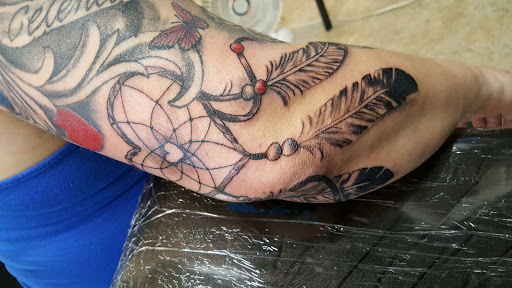 Tattoo Shop «Black Widow Tattoo Studio», reviews and photos, 6745 Watt Ave, North Highlands, CA 95660, USA